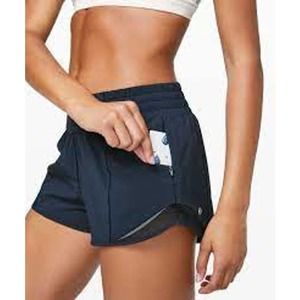 Lululemon Hotty Hot Short II *2.5" True Navy Womens Size 2 Regular Running Blue